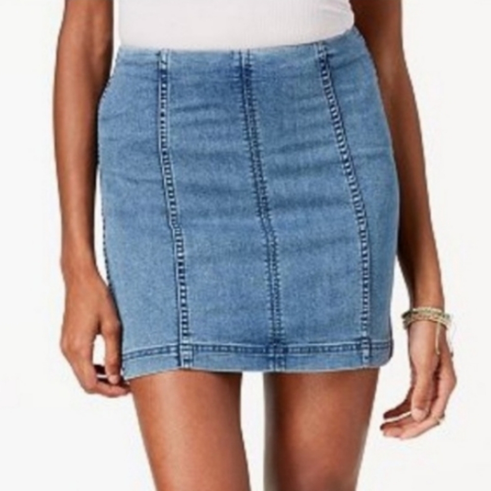 RED DRESS BOUTIQUE x Wild Honey Denim Mini Skirt New - Picture 2 of 12